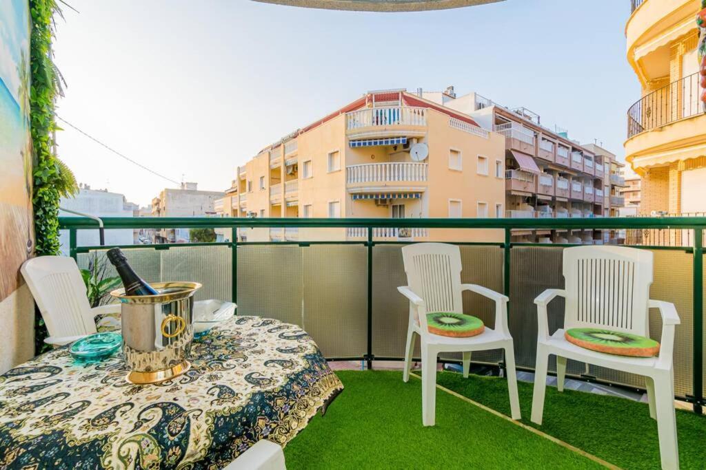 La Perla De Torrevieja Apartment ภายนอก รูปภาพ